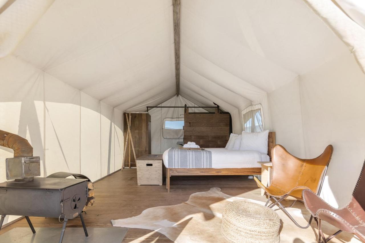 Under Canvas North Yellowstone - Paradise Valley Livingston Buitenkant foto