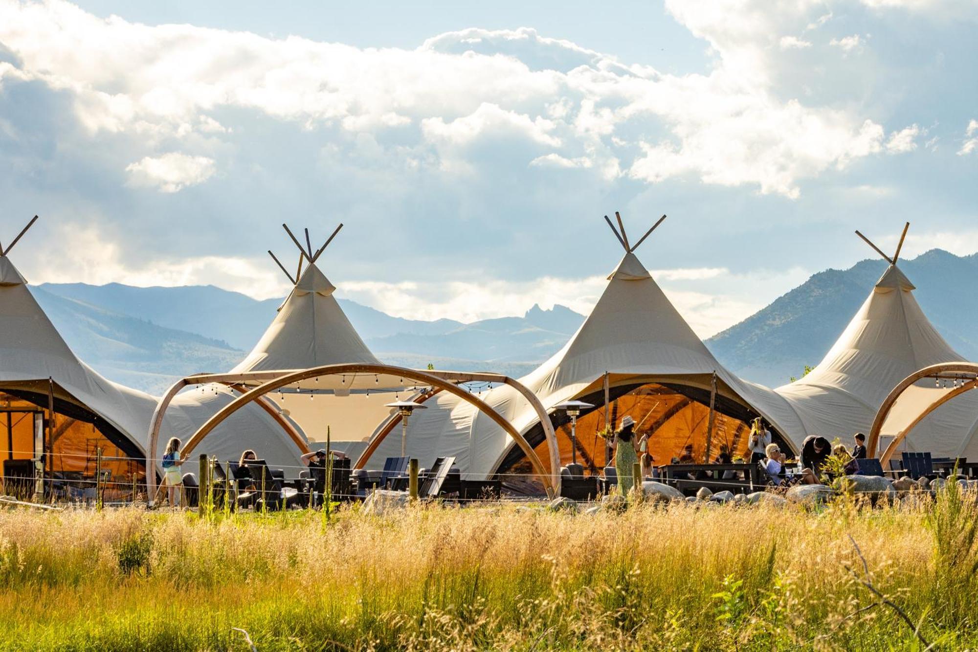 Under Canvas North Yellowstone - Paradise Valley Livingston Buitenkant foto